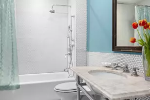 30 Main St, New York City, NY 11201 - Photo 9