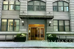 30 Main St, New York City, NY 11201 - Photo 11