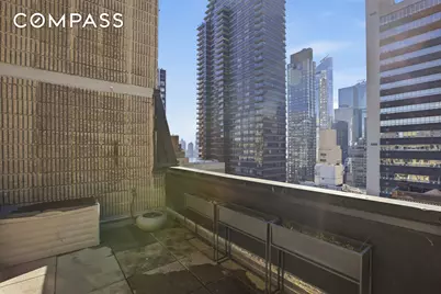 309 E 49th Street #21A, New York, NY 10017 - Photo 15