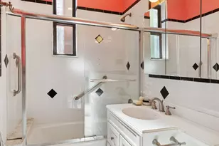 15818 Riverside Dr W, New York City, NY 10032 - Photo 7