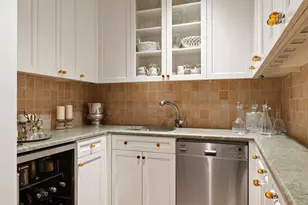 151 W 86th St, New York City, NY 10024 - Photo 7