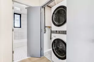 207 Bay 35th St, New York City, NY 11214 - Photo 3