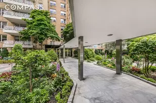 40 E 9th St, New York City, NY 10003 - Photo 11