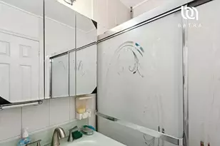 305 E 24th St, New York City, NY 10010 - Photo 7