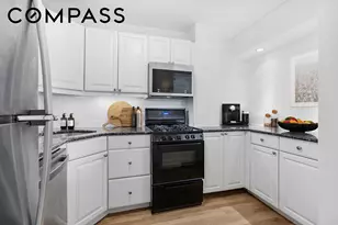 333 E 34th St, New York City, NY 10016 - Photo 3