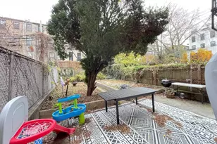 505 Hicks St, New York City, NY 11231 - Photo 19