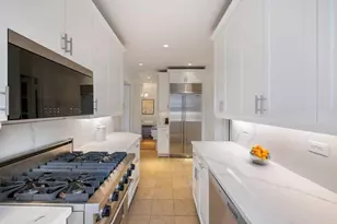 220 W 93rd St, New York City, NY 10025 - Photo 9