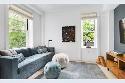 150 E 72nd Street #4S, New York, NY 10021 - Photo 9