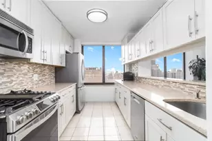 422 E 72nd St, New York City, NY 10021 - Photo 5