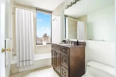422 E 72nd Street #33A, New York City, NY 10021 - Photo 11