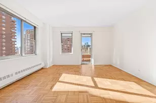 475 FDR Dr, New York City, NY 10002 - Photo 1