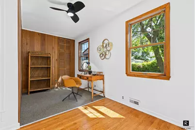 25 Bay Street, New York City, NY 10464 - Photo 11