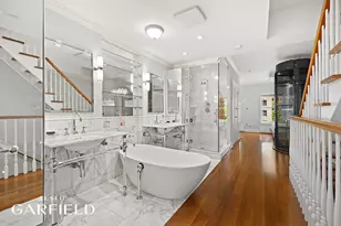 320 E 55th St, New York, NY 10022 - Photo 9