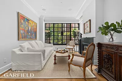 320 E 55th Street, New York, NY 10022 - Photo 1