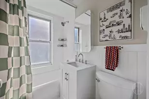 325 W 45th St, New York City, NY 10036 - Photo 5