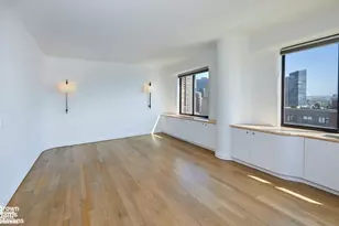 377 Rector Pl, New York City, NY 10280 - Photo 9