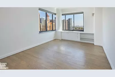 377 Rector Place #PHB, New York City, NY 10280 - Photo 17