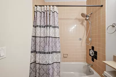 233 E 86th Street #5D, New York City, NY 10028 - Photo 5