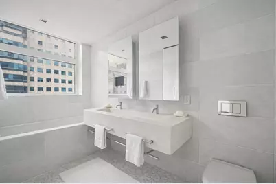400 E 67th Street #11D, New York City, NY 10065 - Photo 5