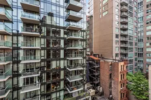 240 E 35th St, New York, NY 10016 - Photo 5