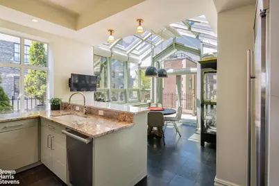 130 E End Avenue #PHB, New York City, NY 10028 - Photo 9