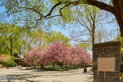 130 E End Avenue #PHB, New York City, NY 10028 - Photo 27