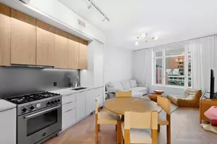 29-18 41st Ave, Long Island City, NY 11101 - Photo 3