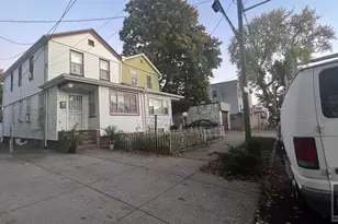 687 E 46th St, Brooklyn, NY 11203 - Photo 17