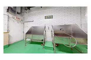 45-44 Vernon Blvd, New York City, NY 11101 - Photo 9