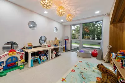 22-43 Jackson Avenue #8B, New York City, NY 11101 - Photo 15