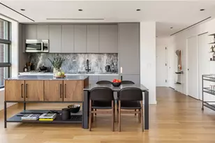 547 W 47th St, New York City, NY 10036 - Photo 3