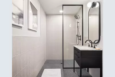 547 W 47th Street #626, New York City, NY 10036 - Photo 7