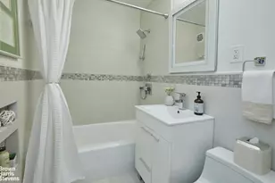 185 W End Ave, New York City, NY 10023 - Photo 7