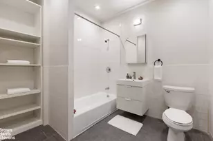 308 Clermont Ave, New York City, NY 11205 - Photo 9