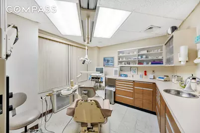 440 E 79th Street #1D, New York, NY 10075 - Photo 3