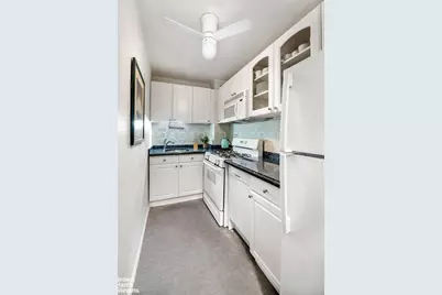 360 W 22nd Street #7G, New York City, NY 10011 - Photo 3