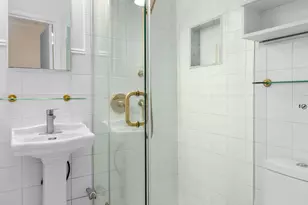 98 Luquer St, New York City, NY 11231 - Photo 7