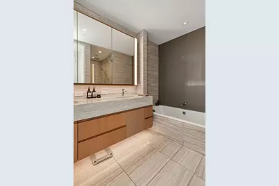 50 West Street #34-C, New York City, NY 10006 - Photo 33