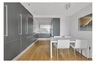 110 Central Park S, New York City, NY 10019 - Photo 9