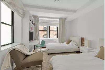 110 Central Park S #8B, New York City, NY 10019 - Photo 19