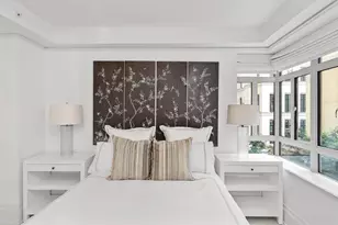 21 E 61st St, New York, NY 10065 - Photo 5