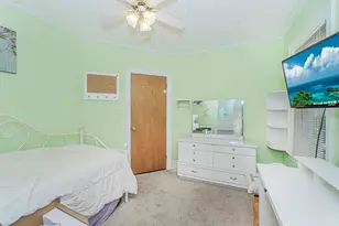 2644 E 27th St, New York City, NY 11235 - Photo 39