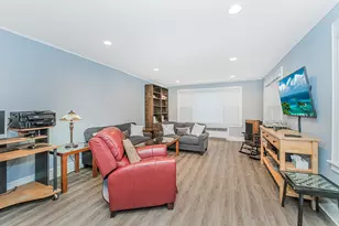 2644 E 27th St, New York City, NY 11235 - Photo 9