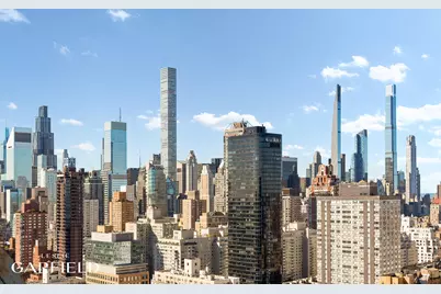 400 E 70th Street #3602, New York, NY 10021 - Photo 35