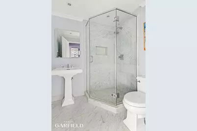 400 E 70th Street #3602, New York, NY 10021 - Photo 33