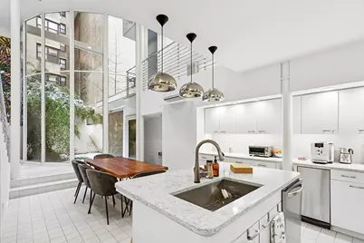 22 E 81st Street #GD, New York City, NY 10028 - Photo 5