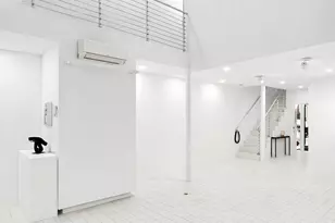 22 E 81st St, New York City, NY 10028 - Photo 3
