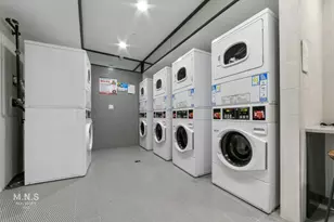 93 Linden St, New York City, NY 11221 - Photo 9