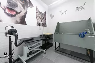 93 Linden St, New York City, NY 11221 - Photo 27