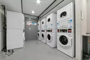 93 Linden St, New York City, NY 11221 - Photo 31